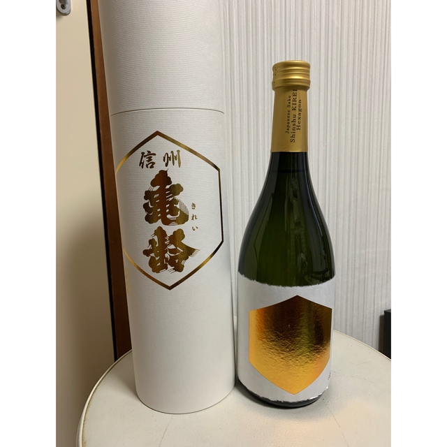 信州亀齢 ヘキサゴン 2022 720ml 化粧箱入り - idventure.de