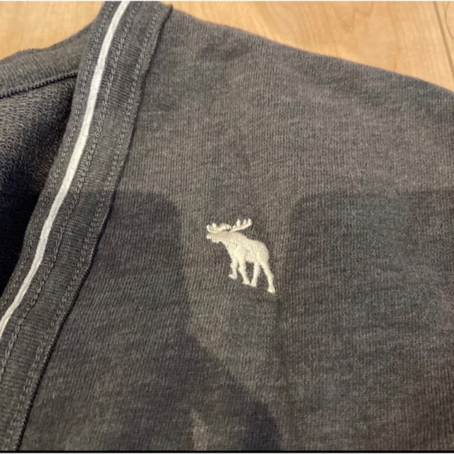 Abercrombie&Fitch(アバクロンビーアンドフィッチ)のアバクロ　ボレロ　タグ付き　新品 レディースのジャケット/アウター(その他)の商品写真