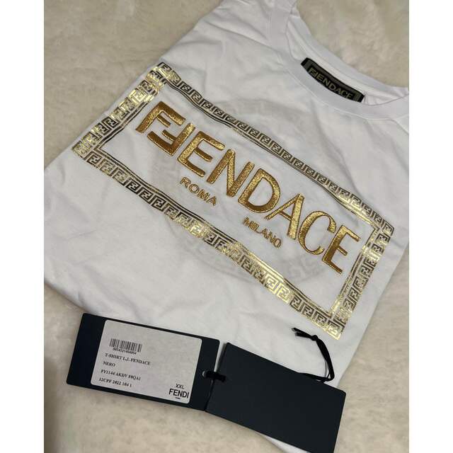 FENDI/VERSACE/Fendace/フェンダーチェロゴTシャツ/ホワイト