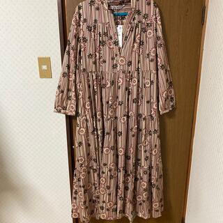 ザラ(ZARA)の新品タグZARA花柄フレアマキシ丈ワンピ★大きいサイズ(ロングワンピース/マキシワンピース)