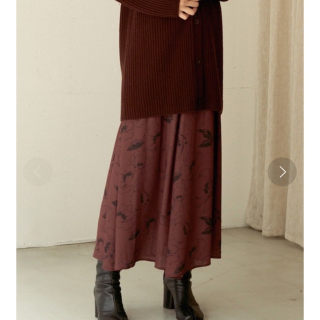 UNITED ARROWS green label relaxing(ユナイテッドアローズグリーンレーベルリラクシング)の＊ flower print long skirt レディースのスカート(ロングスカート)の商品写真