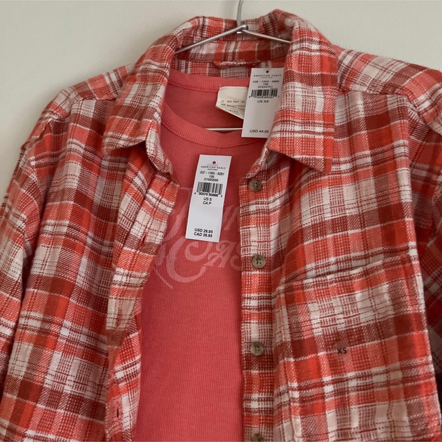 American Eagle(アメリカンイーグル)のAmerican Eagle Outfitters シャツ&Tシャツ レディースのトップス(シャツ/ブラウス(長袖/七分))の商品写真