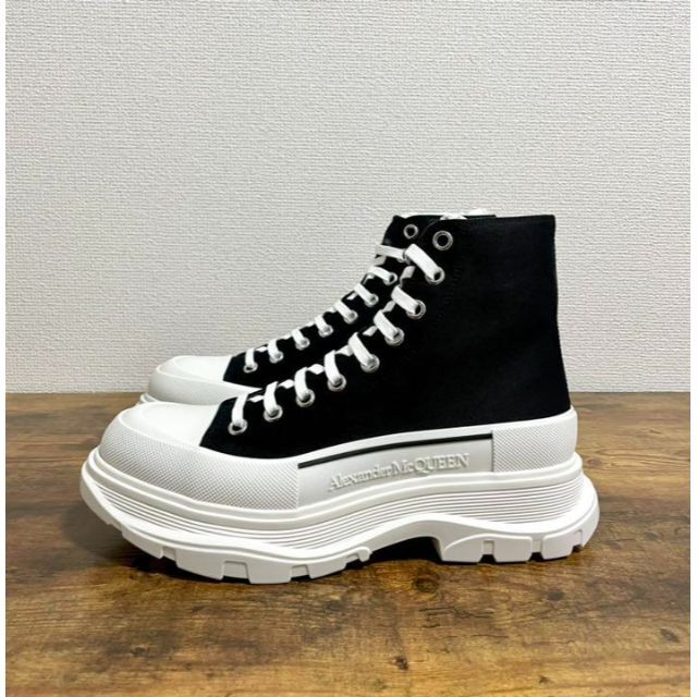 新品 Alexander McQueen Tread Slick ブーツ 41 | www.issmc.com.au
