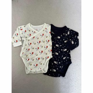 ユニクロ(UNIQLO)の✴︎ユニクロ　長袖ボディスーツ　2枚セット　サイズ60✴︎(肌着/下着)