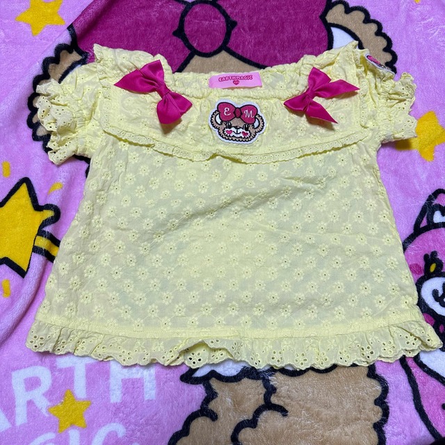 EARTHMAGIC(アースマジック)のアースマジック　チュニック キッズ/ベビー/マタニティのキッズ服女の子用(90cm~)(Tシャツ/カットソー)の商品写真