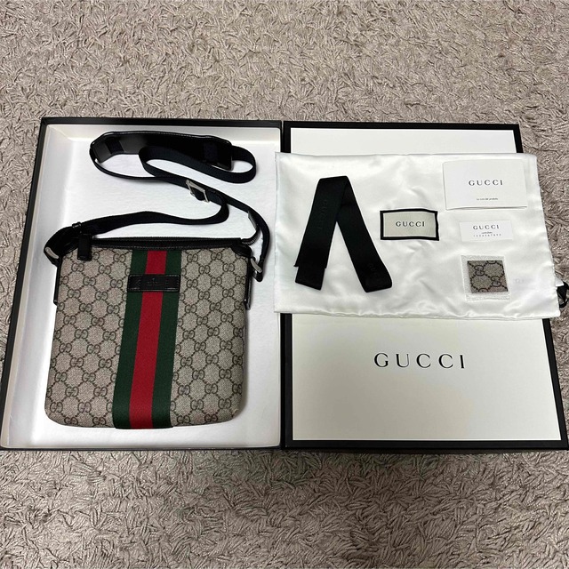 人気の商品を価格比較 GUCCI グッチ メッセンジャーバック ショルダー