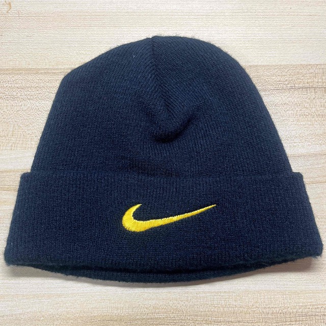 NIKE(ナイキ)の[即日発送]ナイキ ニット帽 ブラック メンズの帽子(ニット帽/ビーニー)の商品写真