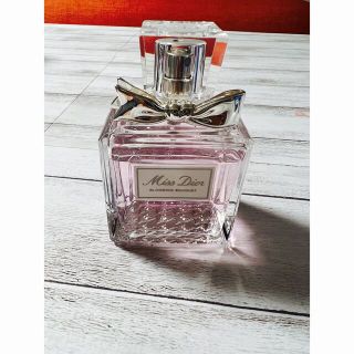 クリスチャンディオール(Christian Dior)のミスディオール 香水(香水(女性用))