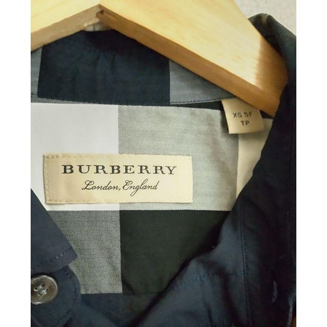 BURBERRY(バーバリー)のバーバリーロンドンイングランド ボタンダウン シャツ 美品 メンズのトップス(シャツ)の商品写真