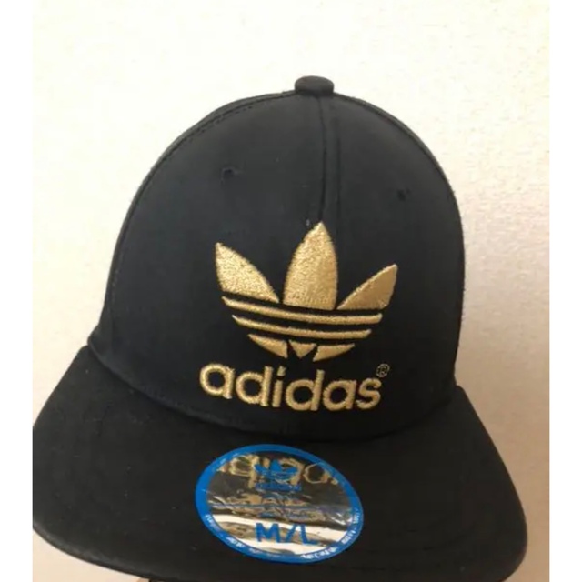 adidas(アディダス)のadidasオリジナル　　キャップ メンズの帽子(キャップ)の商品写真