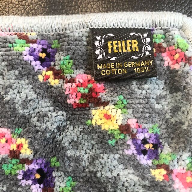 FEILER(フェイラー)の【未使用】FEILER フェイラー ミニタオル ミニハンカチ／グレー系／14㎝ レディースのファッション小物(ハンカチ)の商品写真