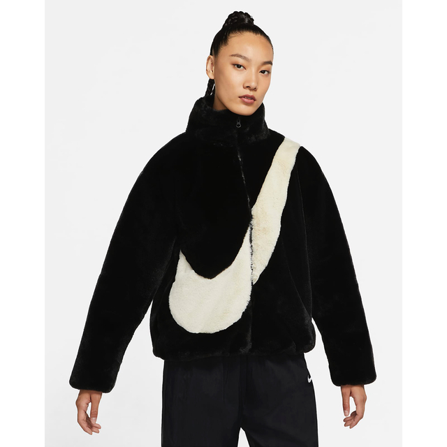新品未使用タグ付き NIKE ナイキ フェイクファージャケット レディース