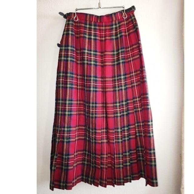 Yorkland(ヨークランド)のヨークランドで購入　キルトスカート　赤系チェック レディースのスカート(ロングスカート)の商品写真