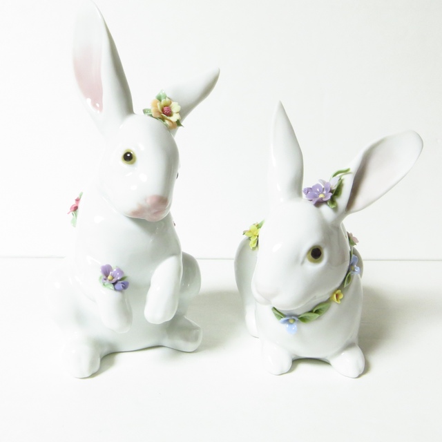 LLADRO リヤドロ 花飾りの 白ウサギ 2体セット