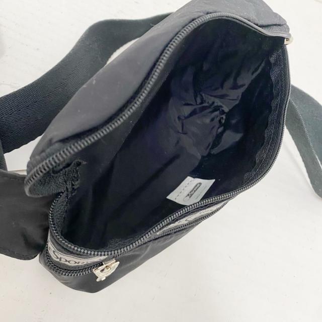 LeSportsac(レスポートサック)のレスポートサック ウエストポーチ - 黒 レディースのバッグ(ボディバッグ/ウエストポーチ)の商品写真