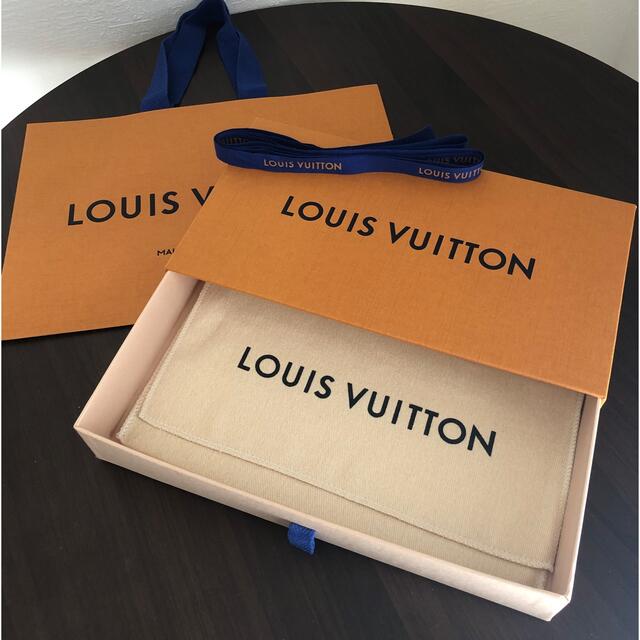 LOUIS VUITTON(ルイヴィトン)のLOUIS VUITTON ルイヴィトン　箱　紙袋　リボン レディースのバッグ(ショップ袋)の商品写真