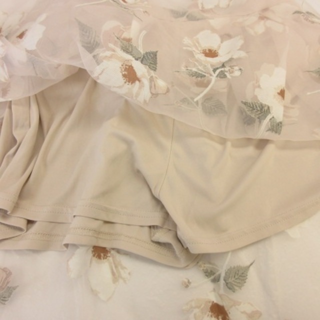 dazzlin(ダズリン)のダズリン dazzlin ミニスカート フレア チュール 花柄 ベージュ F レディースのスカート(ミニスカート)の商品写真