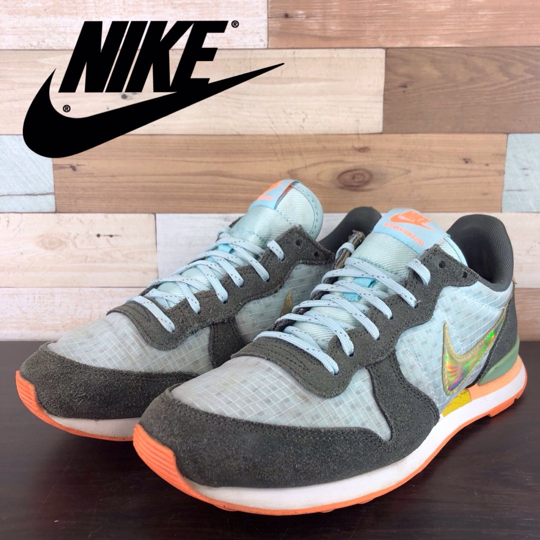 U079550124NIKE INTERNATIONALIST PRM 24.5cm