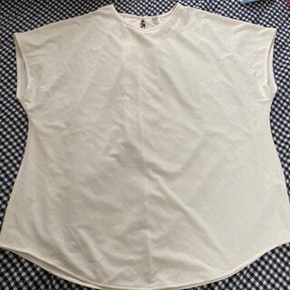 ユニクロ(UNIQLO)のクレープジャージーフレンチスリーブTシャツXL（半袖）(シャツ/ブラウス(半袖/袖なし))