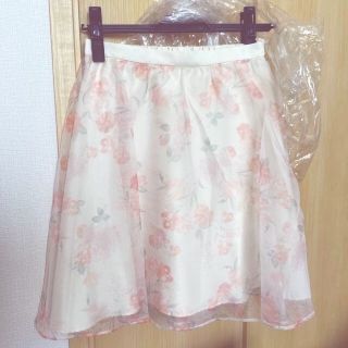 ウィルセレクション(WILLSELECTION)の花柄スカート　ウィルセレクション(ひざ丈スカート)