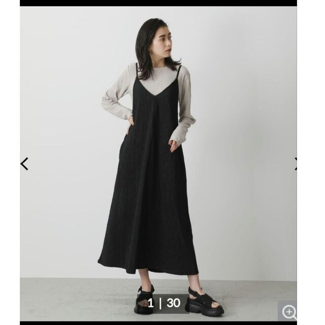 AZUL by moussy(アズールバイマウジー)のAZULbymoussy　CREPE PLEATS SET ONEPIECE レディースのワンピース(ロングワンピース/マキシワンピース)の商品写真