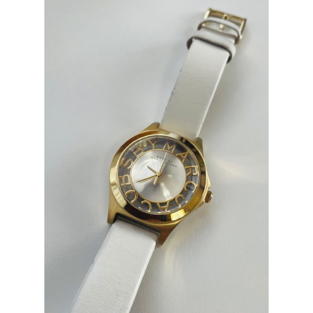 電池新品】マークジェイコブスのヘンリースケルトン!ゴールド