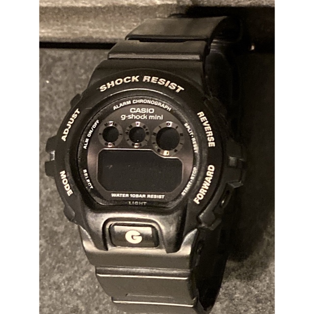 CASIO カシオ 腕時計【g-shock mini】BLACK [時計] メンズの時計(腕時計(デジタル))の商品写真