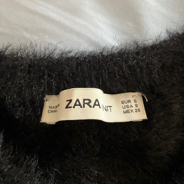 ZARA(ザラ)のZARAのカーデガン　　　 レディースのトップス(カーディガン)の商品写真