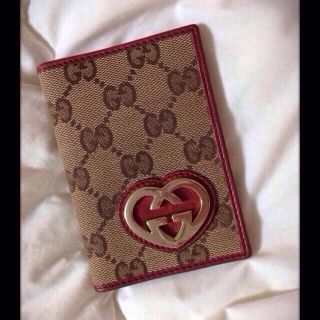 グッチ(GUCCI)のGUCCI♡パスケース(名刺入れ/定期入れ)