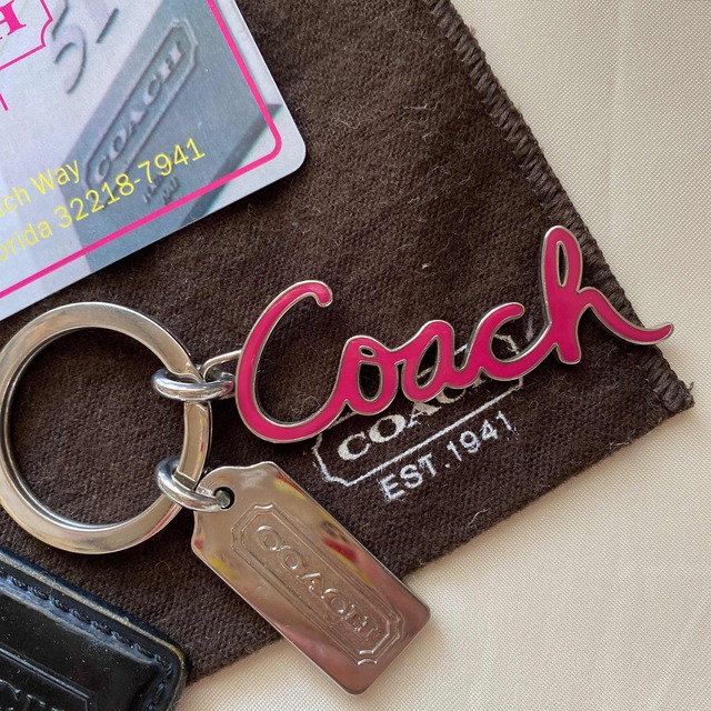 COACH(コーチ)のcoach{キーホルダー｝美品 レディースのファッション小物(キーホルダー)の商品写真
