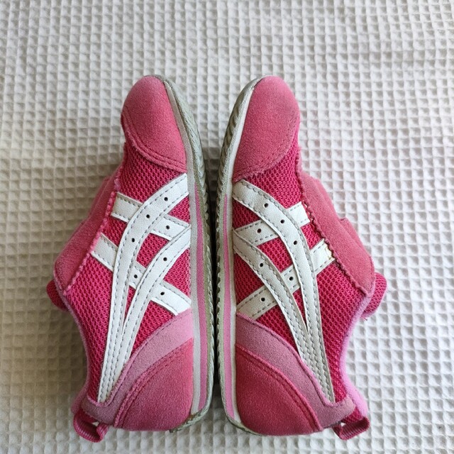 asics キッズシューズ 15cm キッズ/ベビー/マタニティのキッズ靴/シューズ(15cm~)(スニーカー)の商品写真