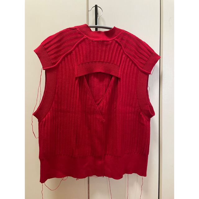 mame(マメ)のPHOTOCOPIEU Sleeveless Knit (RED) レディースのトップス(ニット/セーター)の商品写真