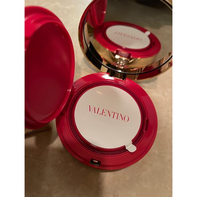 新品未使用 VALENTINO ファンデーション クッションファンデ LN2 4