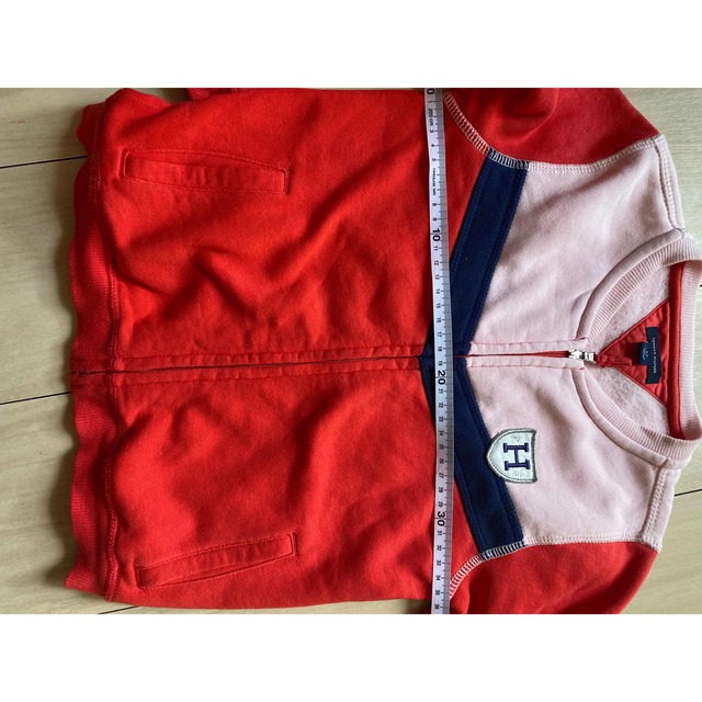 TOMMY HILFIGER(トミーヒルフィガー)の古着　TOMMY HILFIGER アウター　6T キッズ/ベビー/マタニティのキッズ服男の子用(90cm~)(ジャケット/上着)の商品写真