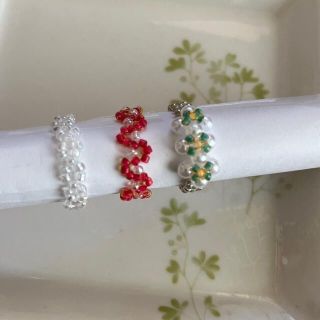 ハンドメイド☆3つセット☆ビーズリング☆(リング)