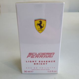 フェラーリ(Ferrari)の新品未開封フェラーリライトエッセンスブライトオードトワレ30ml(香水(男性用))