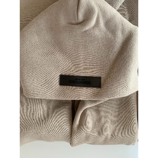 FEAR OF GOD(フィアオブゴッド)のFEAR OF GOD COREFLEECE ESSENTIALS HOODIE メンズのトップス(パーカー)の商品写真