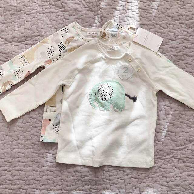 NEXT(ネクスト)のnext baby 長袖Tシャツ 2枚セット 9M 73cm キッズ/ベビー/マタニティのベビー服(~85cm)(Ｔシャツ)の商品写真