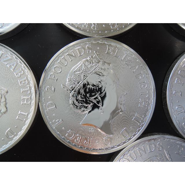 9999純銀重量ブリタニア銀貨 25枚　2022 ロイヤルミント　１オンス
