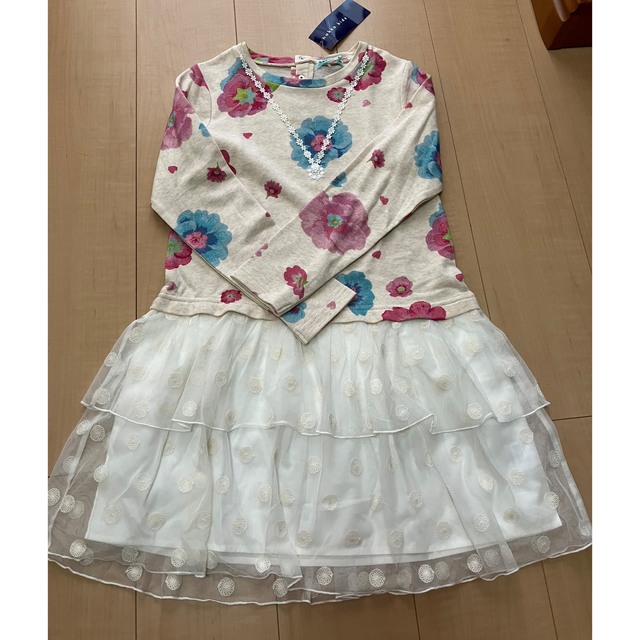 hakka kids(ハッカキッズ)のハッカキッズ☆レーススカートワンピース☆140㎝ キッズ/ベビー/マタニティのキッズ服女の子用(90cm~)(ワンピース)の商品写真