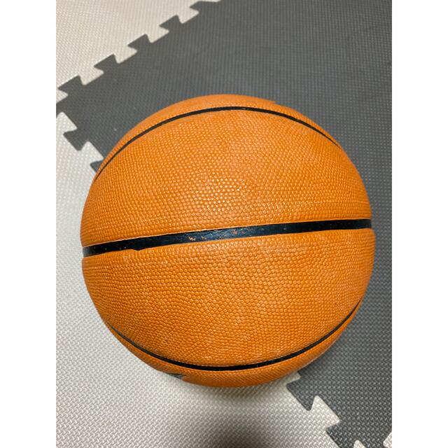 バスケボール スポーツ/アウトドアのスポーツ/アウトドア その他(バスケットボール)の商品写真