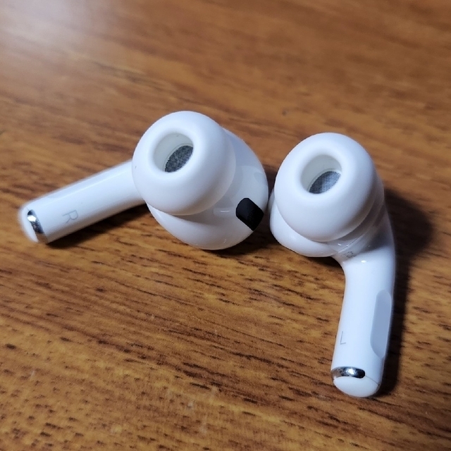 Apple AirPods Pro 美品 MWP22J/A ワイヤレスイヤホン 商品の