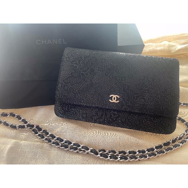 chanel  レースイズモアウォレットチェーン美品　財布