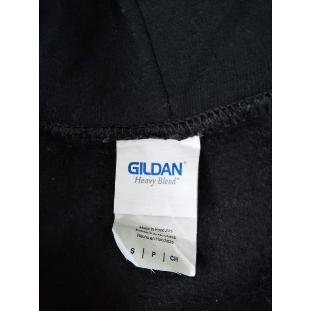 GILDAN(ギルタン)の《ホンジュラス製》FIRST PLACE デカロゴ パーカー　2855 メンズのトップス(パーカー)の商品写真
