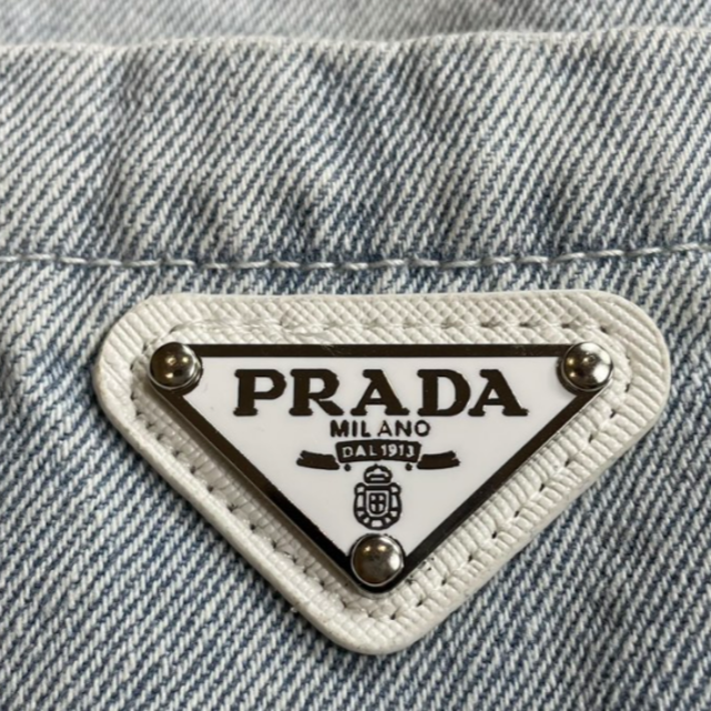 PRADAデニムのシャツ 商品の状態 (日)まで値下げ【ほぼ新品】 メンズ