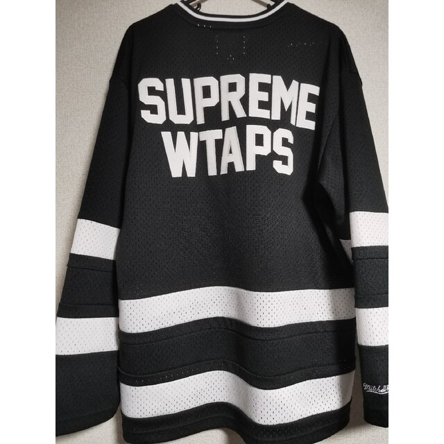 Supreme(シュプリーム)のSupreme WTAPS Hockey Jersey シュプリーム メンズのトップス(Tシャツ/カットソー(七分/長袖))の商品写真