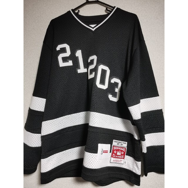 Supreme(シュプリーム)のSupreme WTAPS Hockey Jersey シュプリーム メンズのトップス(Tシャツ/カットソー(七分/長袖))の商品写真