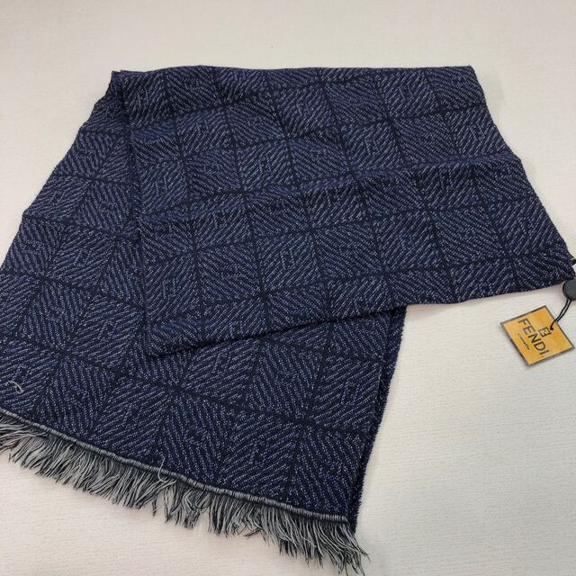 FENDI マフラー未使用 タグ付き FENDI - タグ付き FENDI フェンディ マフラー ストールの通販 by