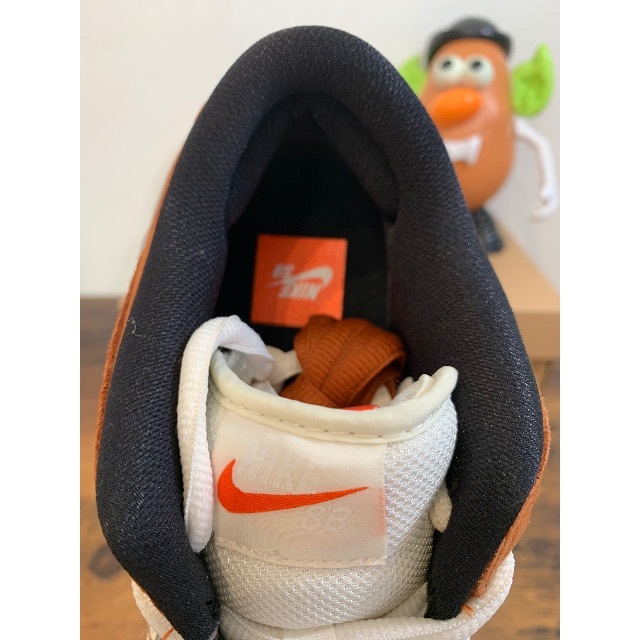 NIKE(ナイキ)のNIKE SB Orange Label DUNK (Dark Russet)  メンズの靴/シューズ(スニーカー)の商品写真