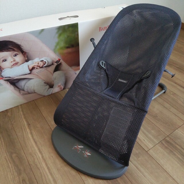 BABYBJORN(ベビービョルン)のベビービョルン バウンサーBRISS Air キッズ/ベビー/マタニティのマタニティ(その他)の商品写真